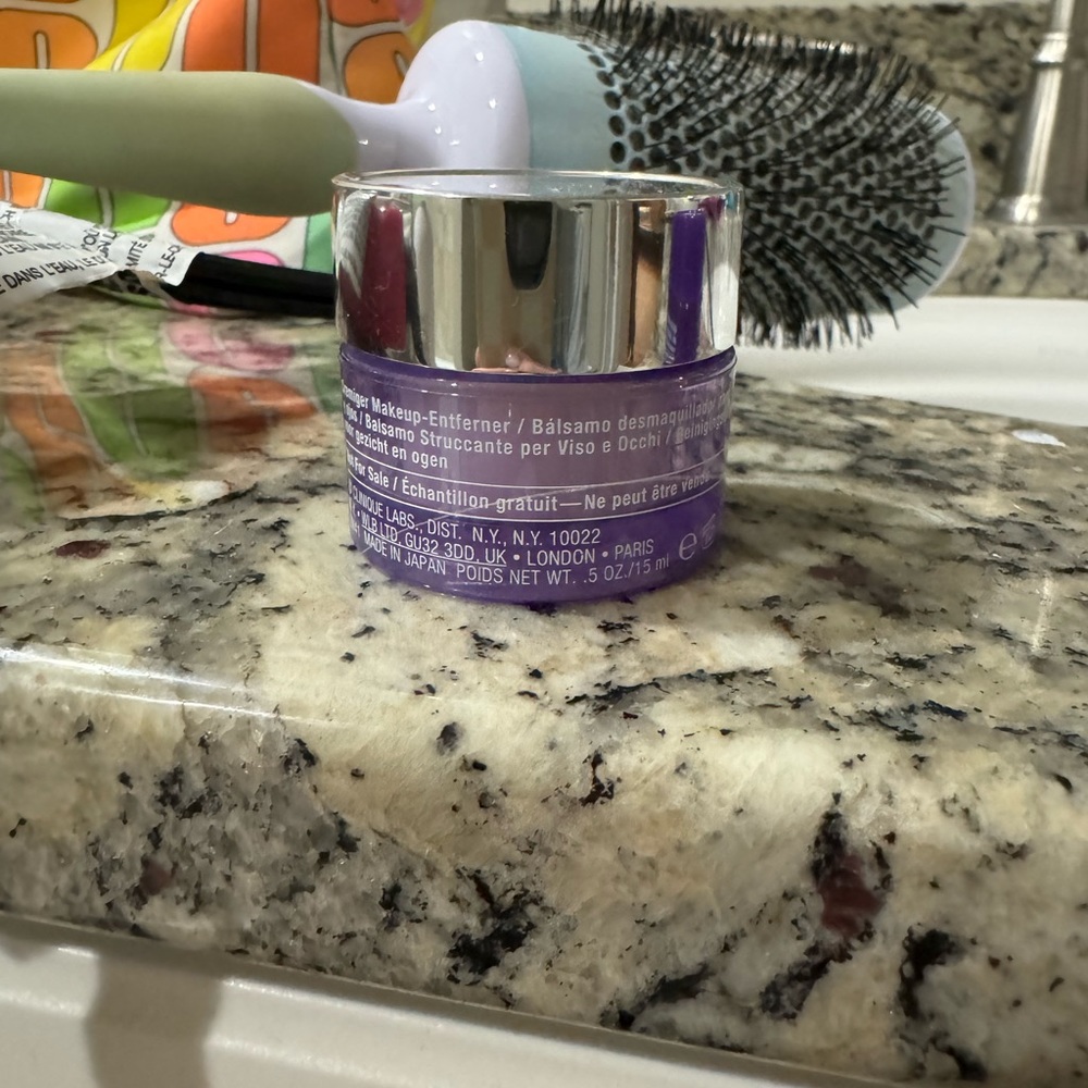 clinique take the day off cleansing NEW